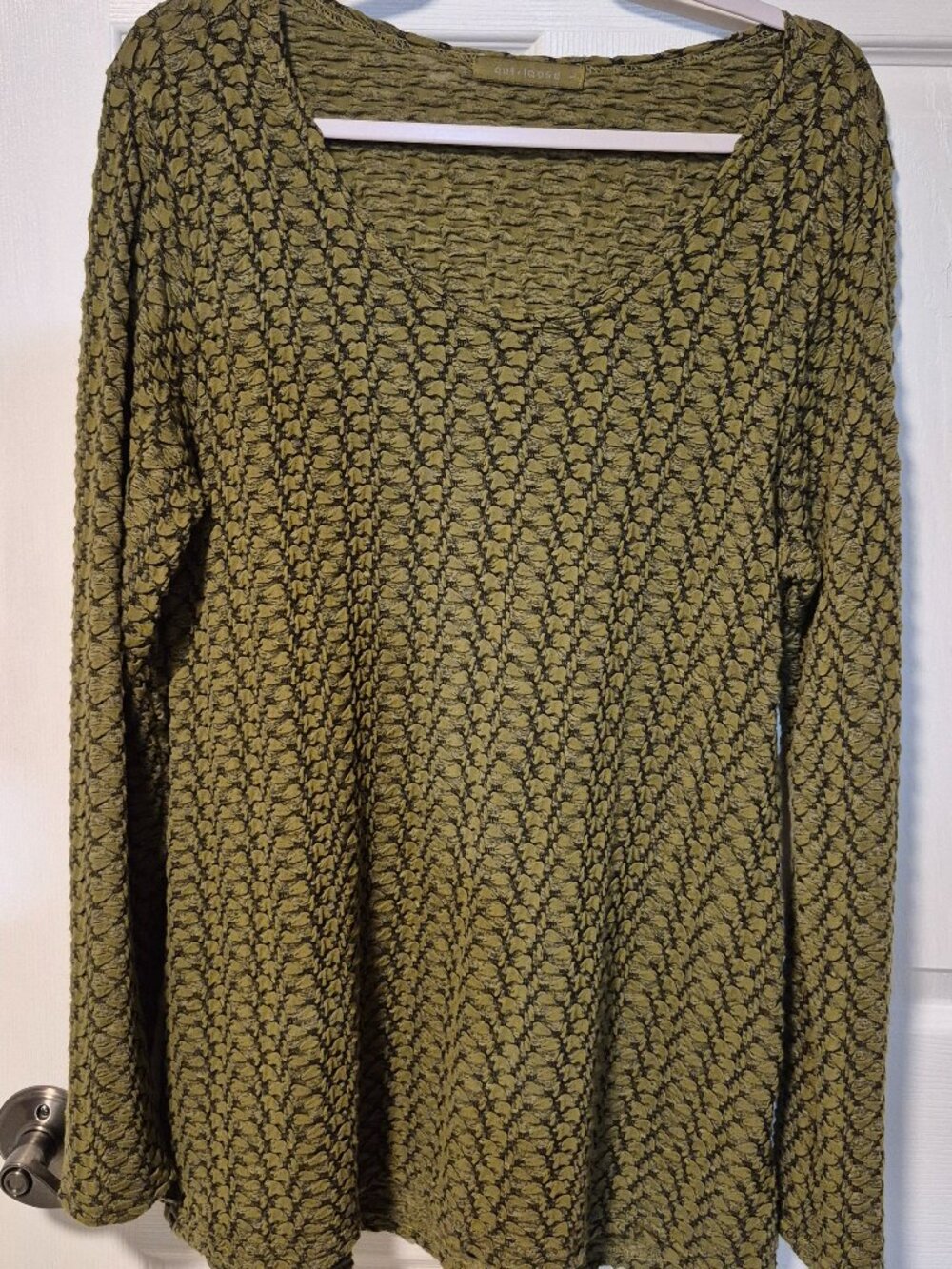 CUT LOOSE SHORT TUNIC - SIZE Large.  Fits to a size 12/14